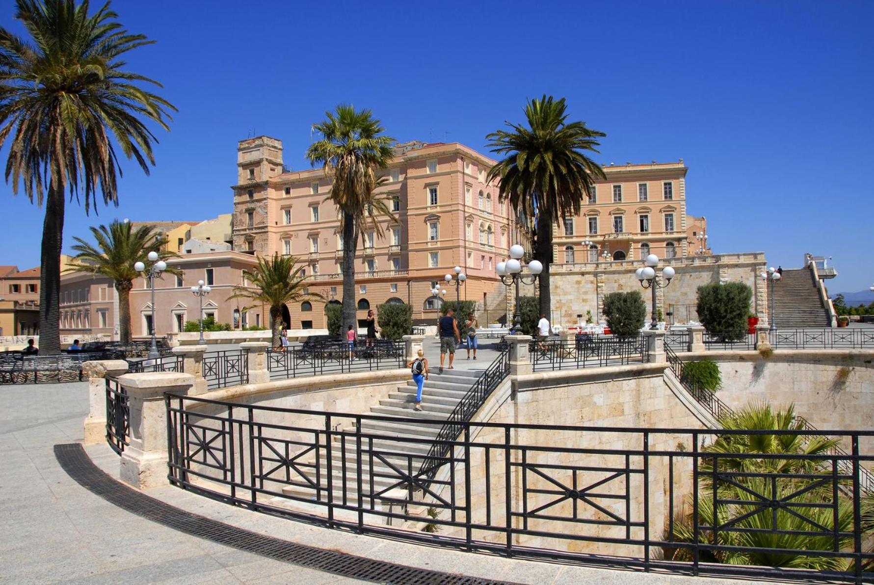 Centro Storico Lovely House R9345 Cagliari Zewnętrze zdjęcie